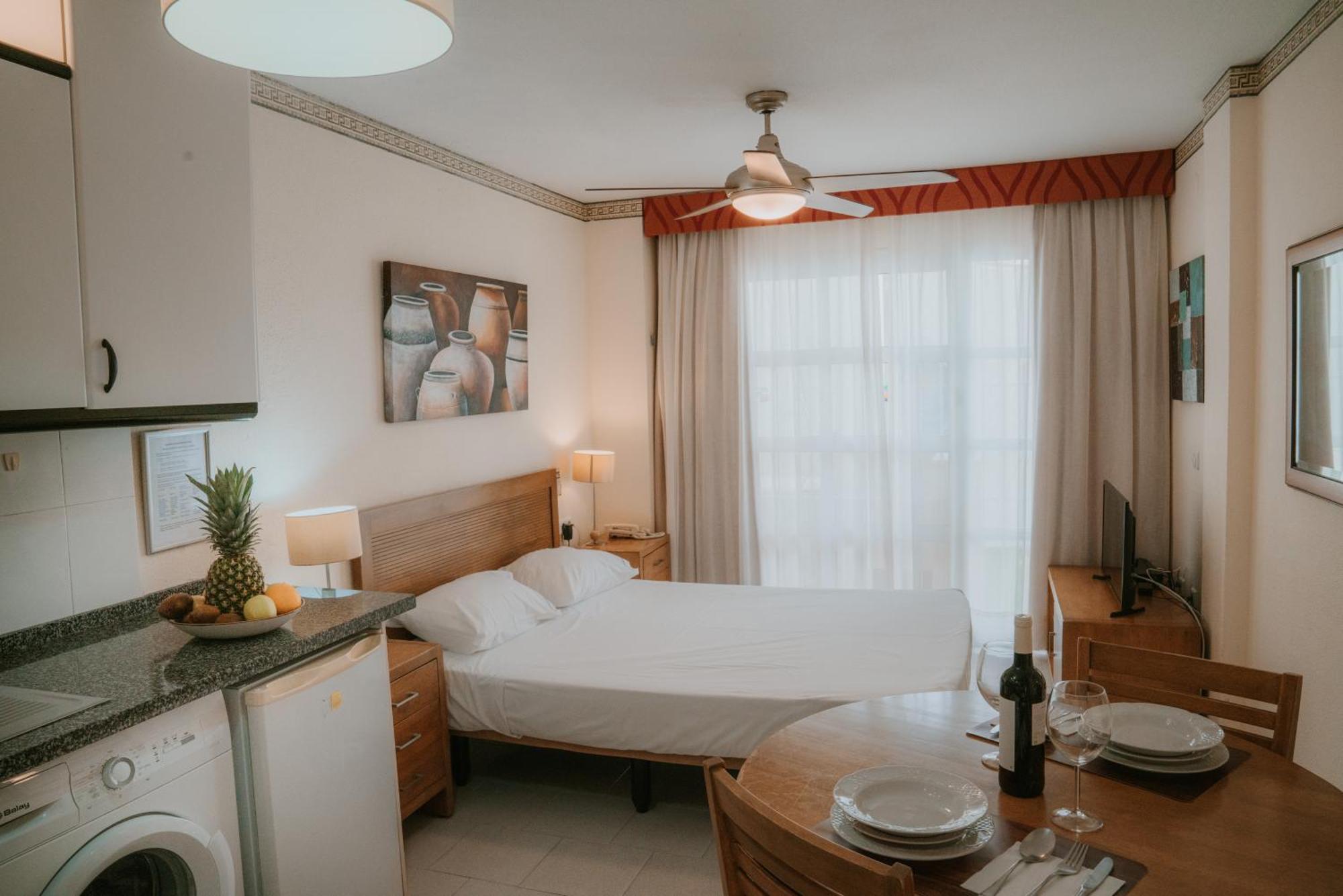 Crown Resorts Club Marbella La Cala De Mijas Luaran gambar